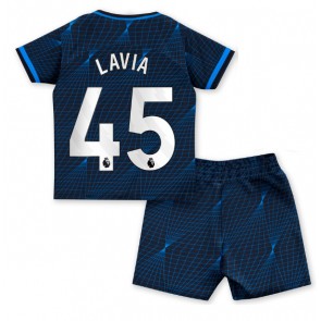 Chelsea Romeo Lavia #45 Replika Babytøj Udebanesæt Børn 2023-24 Kortærmet (+ Korte bukser)